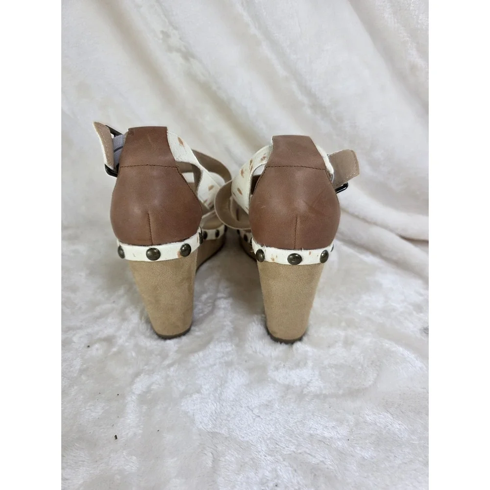 VERY VOLATILE Wedge Sandals White Brown Cowhide Studded Ankle Strap Women Size 9